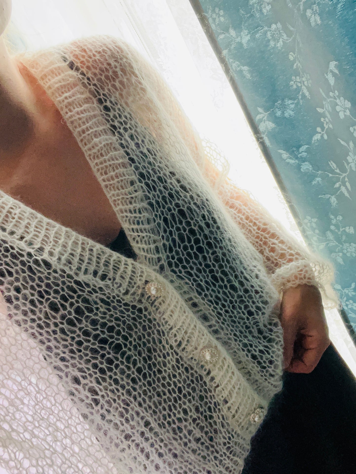 Cardigan “Aura’’ (digital product) English