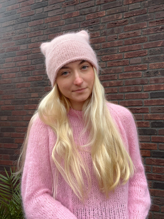 Cepure "Kaķcepure" Latviešu valodā