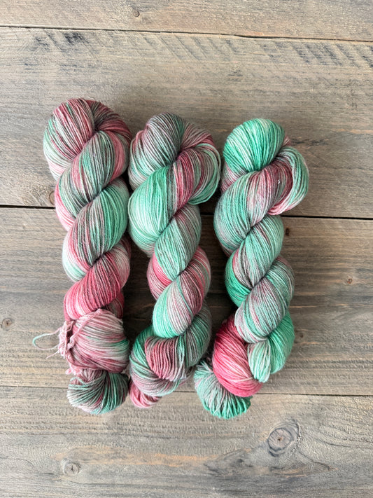 Hand Dyed yarn by Stoncusknit colour 1
